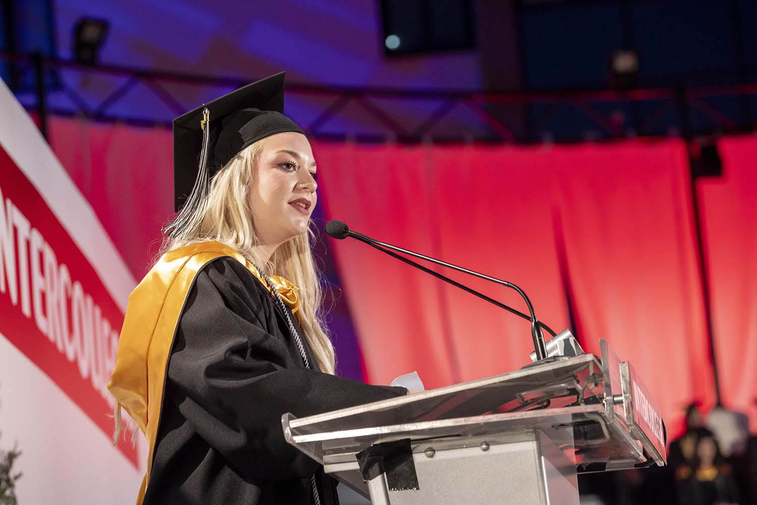 INTERCOLLEGE_GRADUATION_2026 (14)